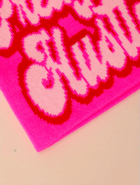 𝑷𝒓𝒆𝒕𝒕𝒚 𝑯𝒖𝒔𝒕𝒍𝒆𝒓 𝑩𝒆𝒂𝒏𝒊𝒆