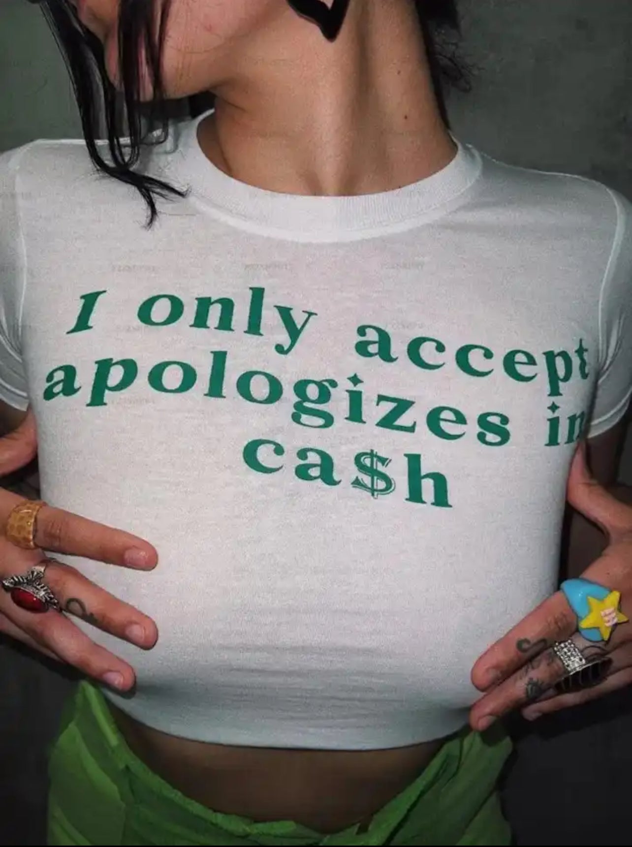 CA$H Appologies Tee